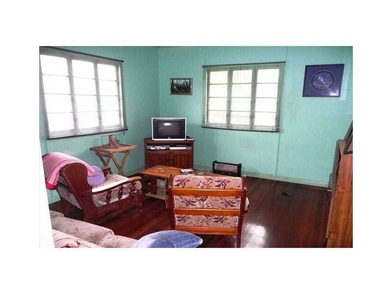 28 Carter Rd, Nambour QLD 4560