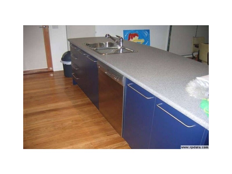 13 Albatross Ave, Nambour QLD 4560