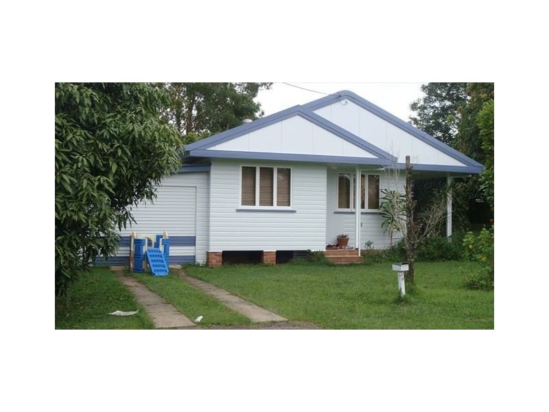 38 Isabella Ave, Nambour QLD 4560