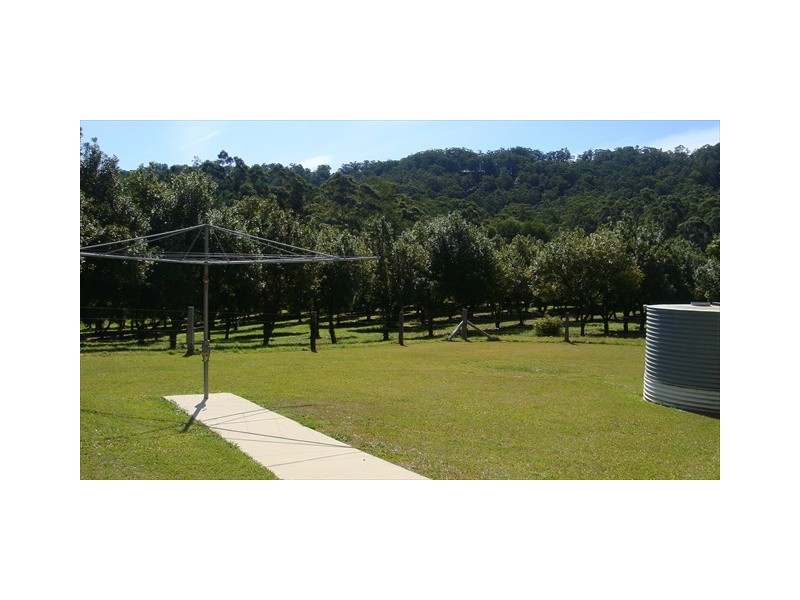 118 Kentish Rd, Kiels Mountain QLD 4559