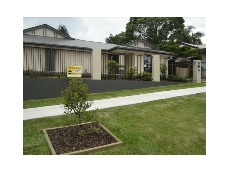 1/15 Stanley St, Nambour QLD 4560