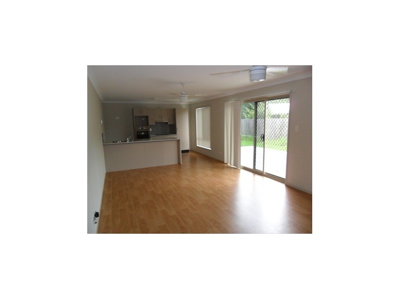 10 Pollys Place, Nambour QLD 4560