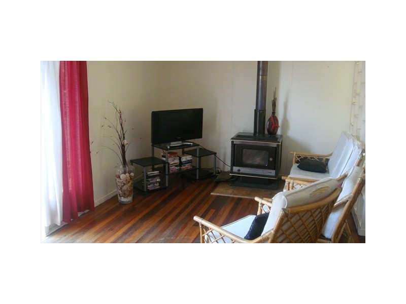 66 Coes Creek Rd, Burnside QLD 4560