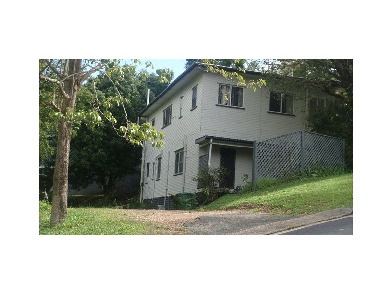 2/57 Blackall Terrace, Nambour QLD 4560