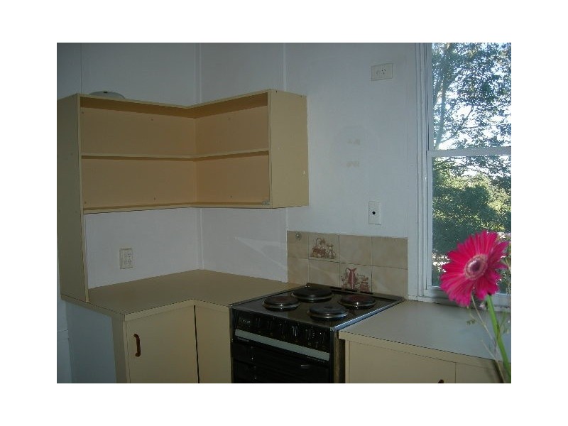 2/57 Blackall Terrace, Nambour QLD 4560