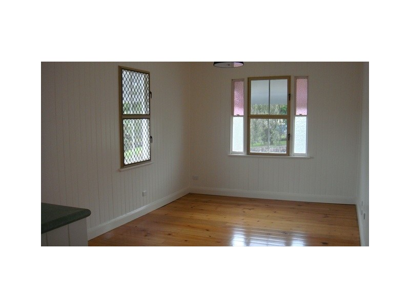 2  Oxleigh Cres, Nambour QLD 4560