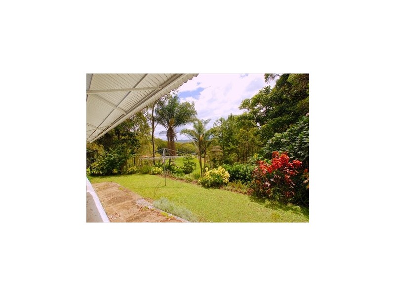 2 Parsons Road, Forest Glen QLD 4556