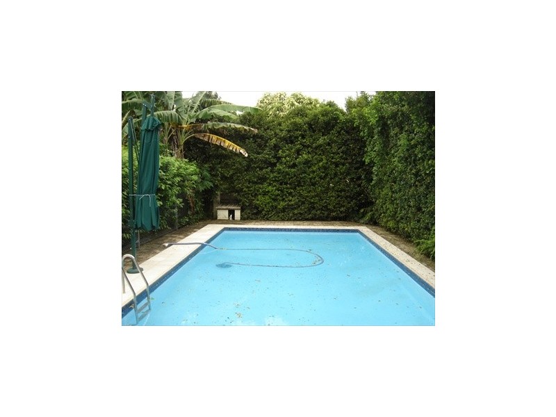 19 Norman Ave, Nambour QLD 4560