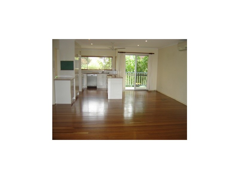 19 Norman Ave, Nambour QLD 4560