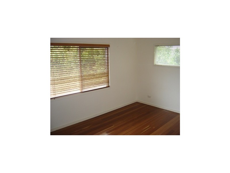 19 Norman Ave, Nambour QLD 4560