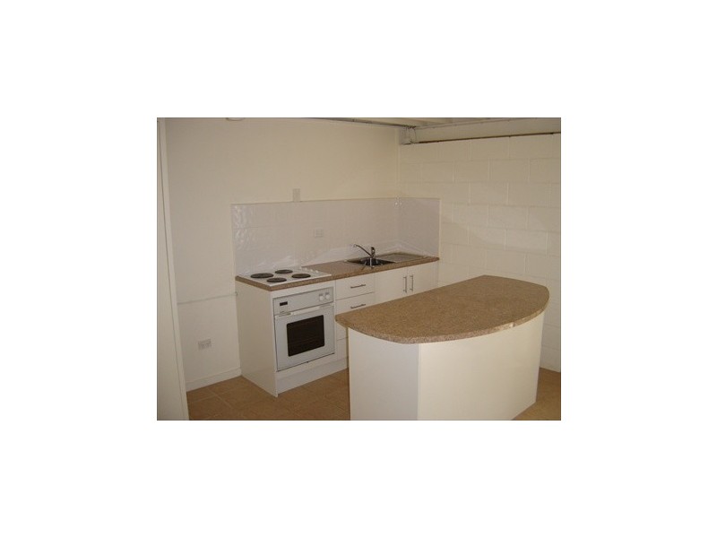 19 Norman Ave, Nambour QLD 4560