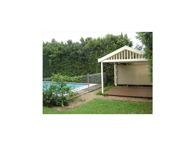 19 Norman Ave, Nambour QLD 4560