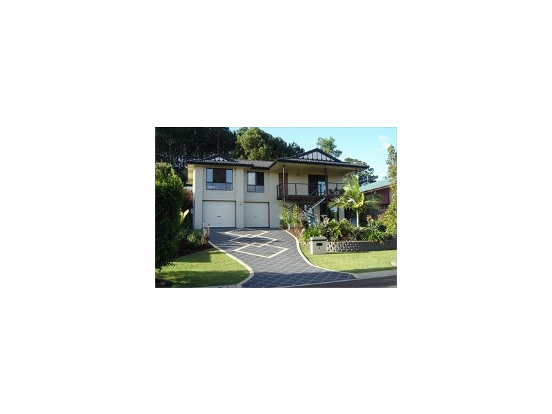 4 Countryview Street, Woombye QLD 4559