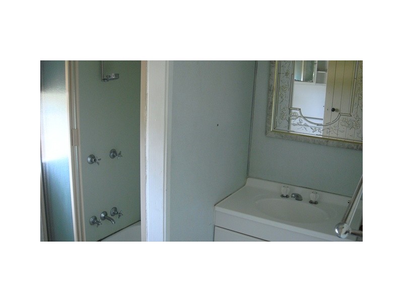 16 CARTER, Nambour QLD 4560