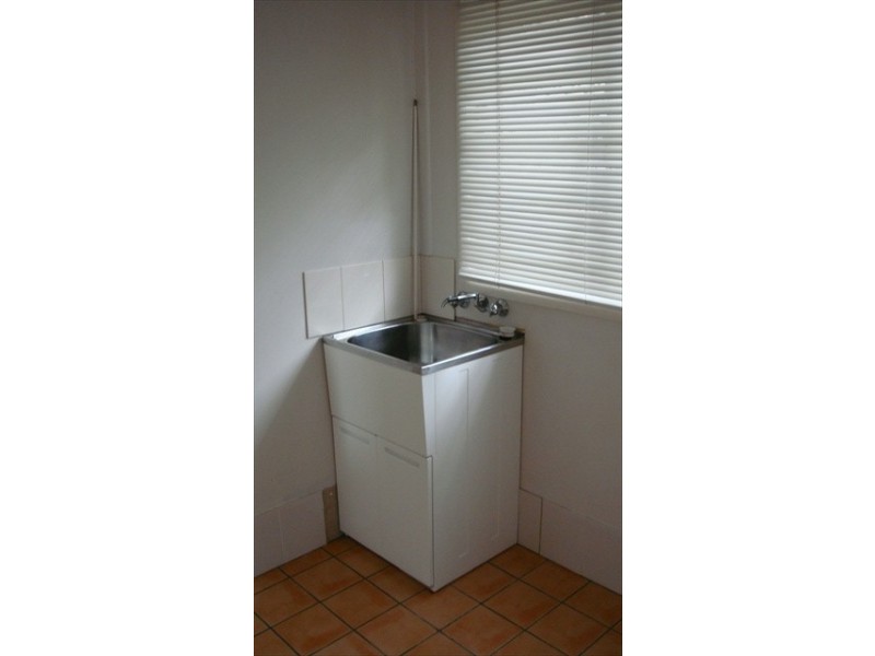 2/74 Carter Rd, Nambour QLD 4560