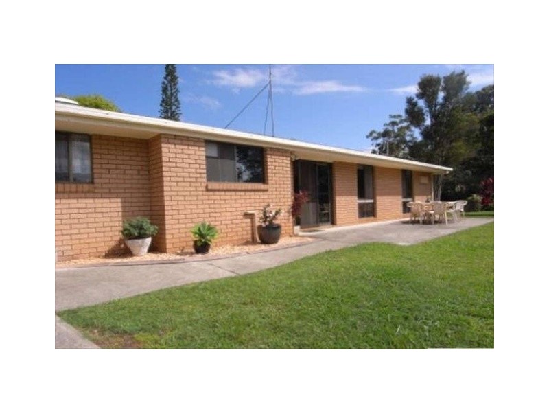 8 Hollygreen  Cres, Palmwoods QLD 4555