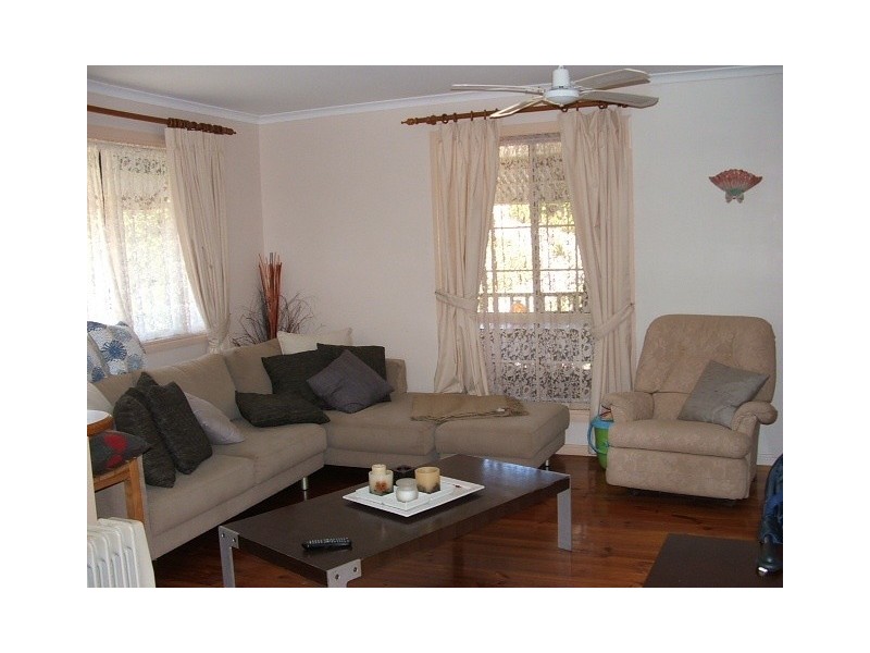 15 Kings Place, Burnside QLD 4560