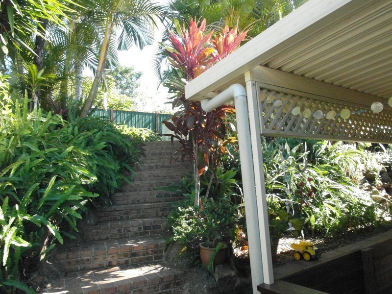 64 Coes Creek Rd, Coes Creek QLD 4560