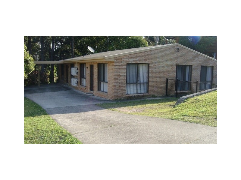 2/14 Sapphire Drive, Nambour QLD 4560