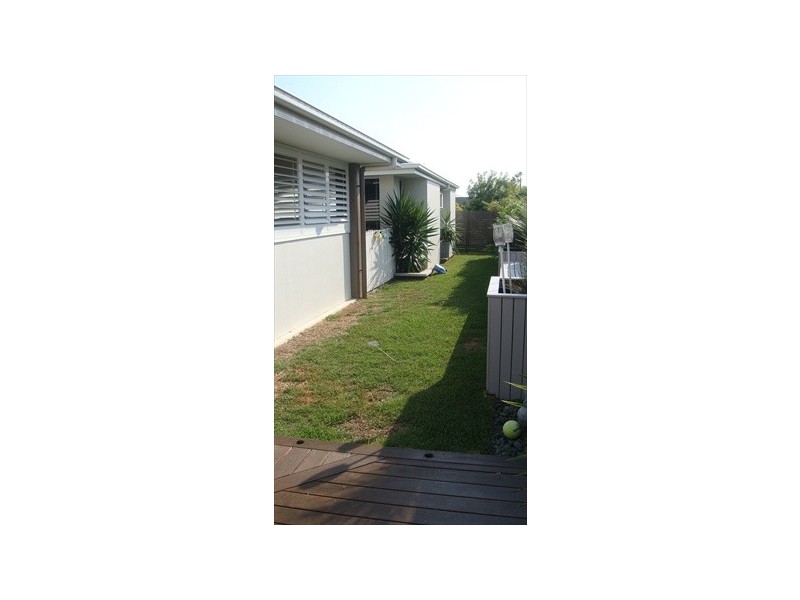 2 Solomon Court, Kawana Island QLD 4575