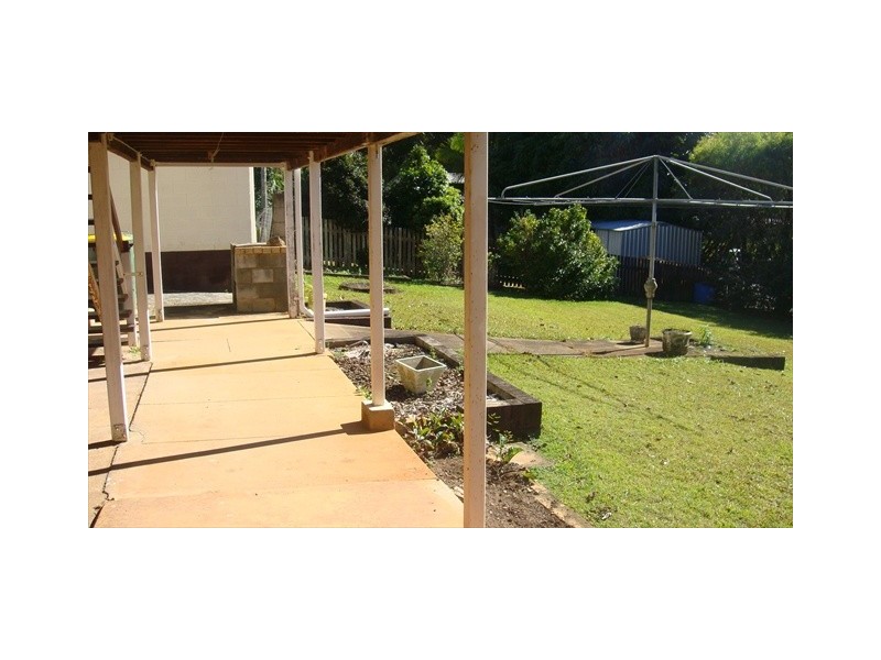 24 Carter Rd, Nambour QLD 4560