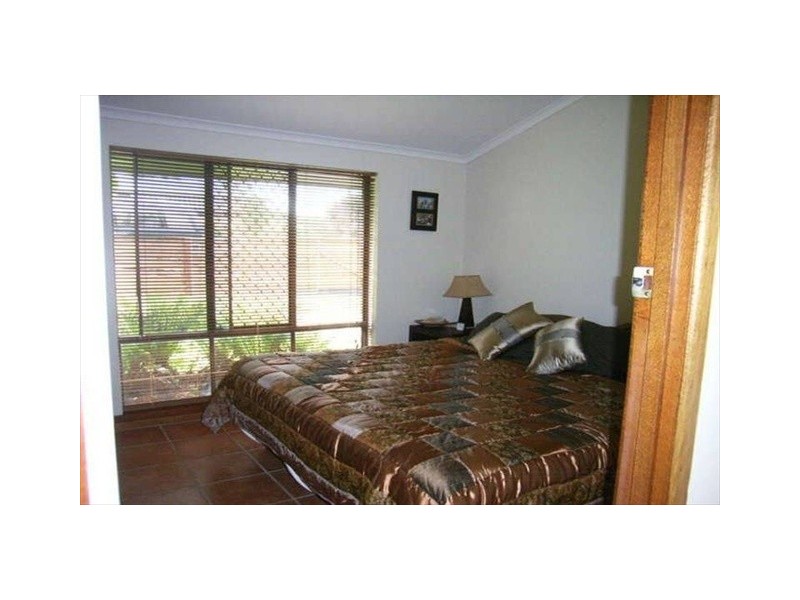 19 Spring Myrtle Ave, Nambour QLD 4560