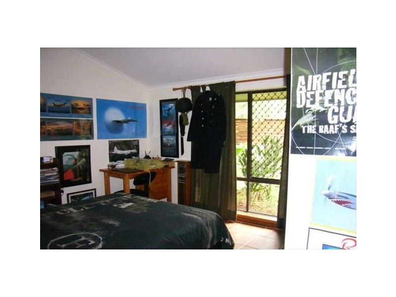 19 Spring Myrtle Ave, Nambour QLD 4560