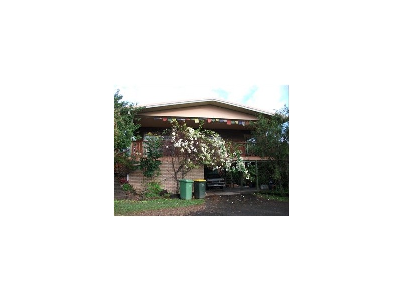 41 Towen Mountain, Towen Mountain QLD 4560