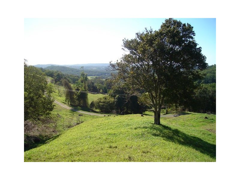 Hunchy QLD 4555