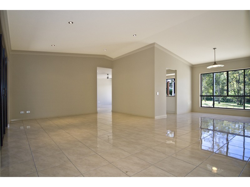 15 McLean Place, Nambour QLD 4560