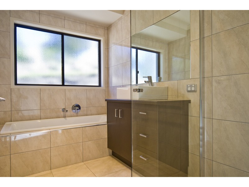 15 McLean Place, Nambour QLD 4560