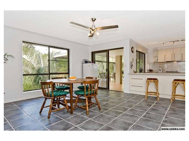Rosemount QLD 4560