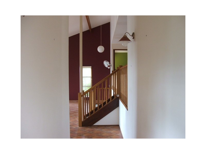 11 Canmaroo Ave, Nambour QLD 4560