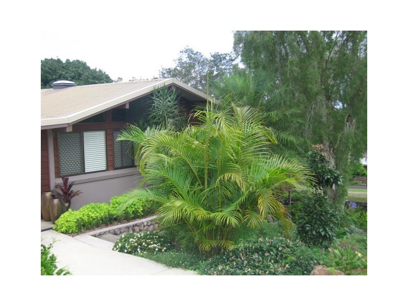 289 Windsor Rd, Nambour QLD 4560