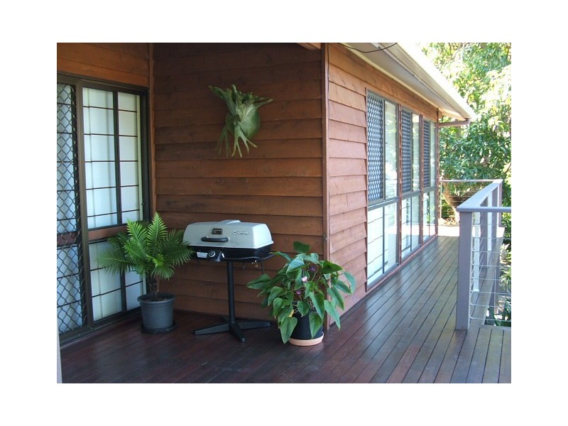 289 Windsor Rd, Nambour QLD 4560