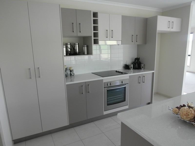 59 Robertson Drv, Burnside QLD 4560