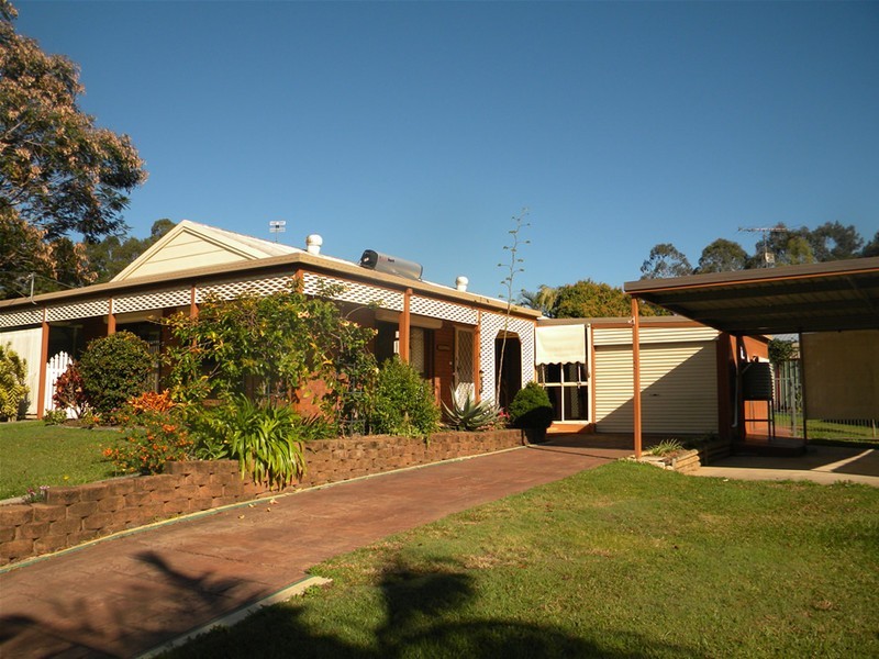 36 Blaxland Rd, Nambour QLD 4560