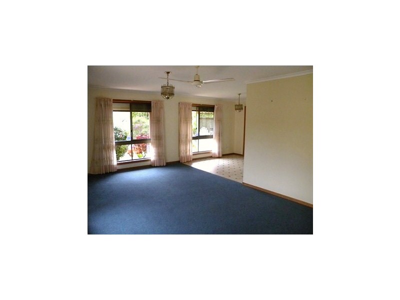 36 Blaxland Rd, Nambour QLD 4560