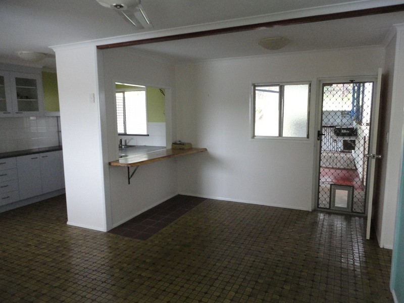 10 Aspland Street, Nambour QLD 4560