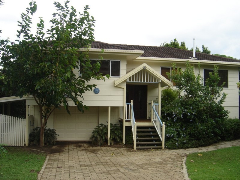 19 Norman Avenue, Nambour QLD 4560