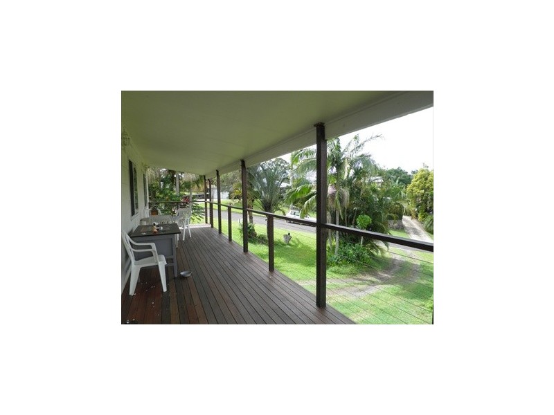 10 Swallow St, Nambour QLD 4560