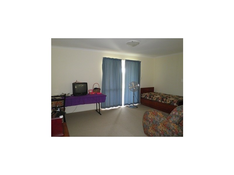 10 Swallow St, Nambour QLD 4560
