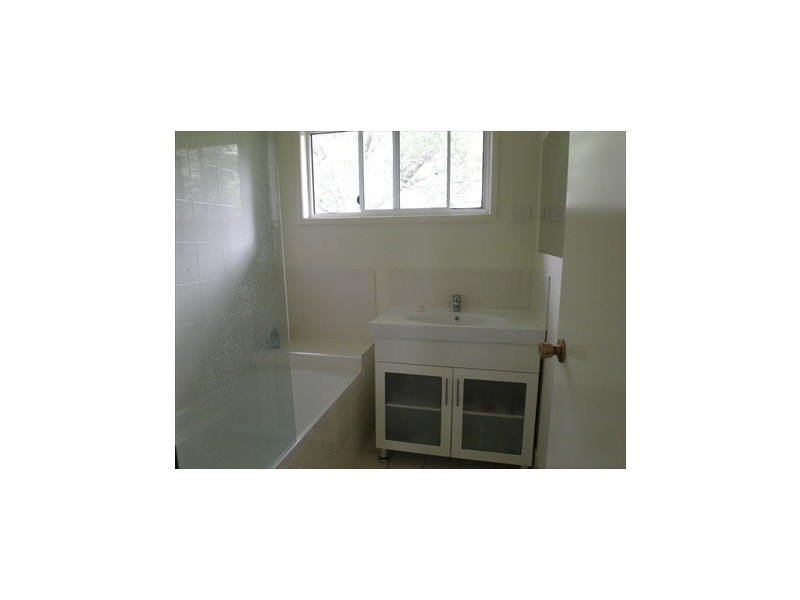 10 Swallow St, Nambour QLD 4560