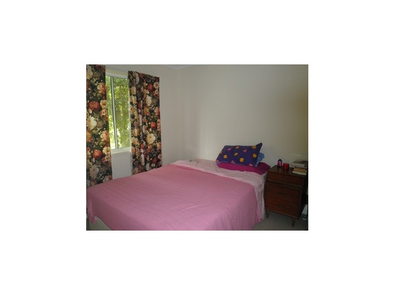 10 Swallow St, Nambour QLD 4560