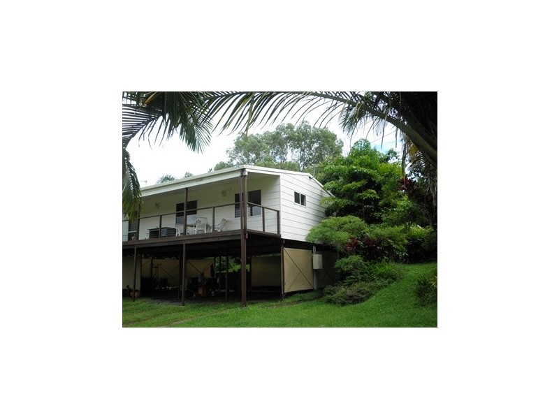 10 Swallow St, Nambour QLD 4560