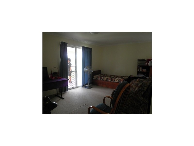 10 Swallow St, Nambour QLD 4560