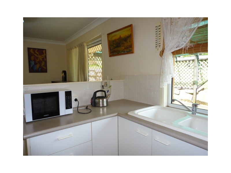20 Westview Cr, Nambour QLD 4560