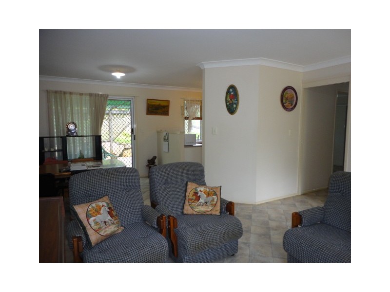 20 Westview Cr, Nambour QLD 4560