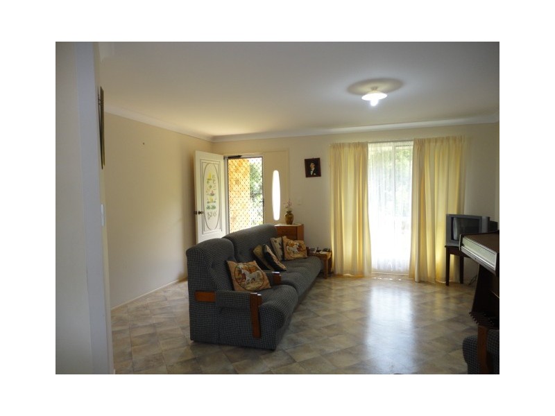 20 Westview Cr, Nambour QLD 4560