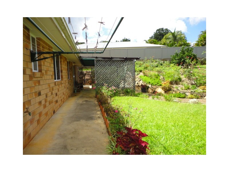 20 Westview Cr, Nambour QLD 4560